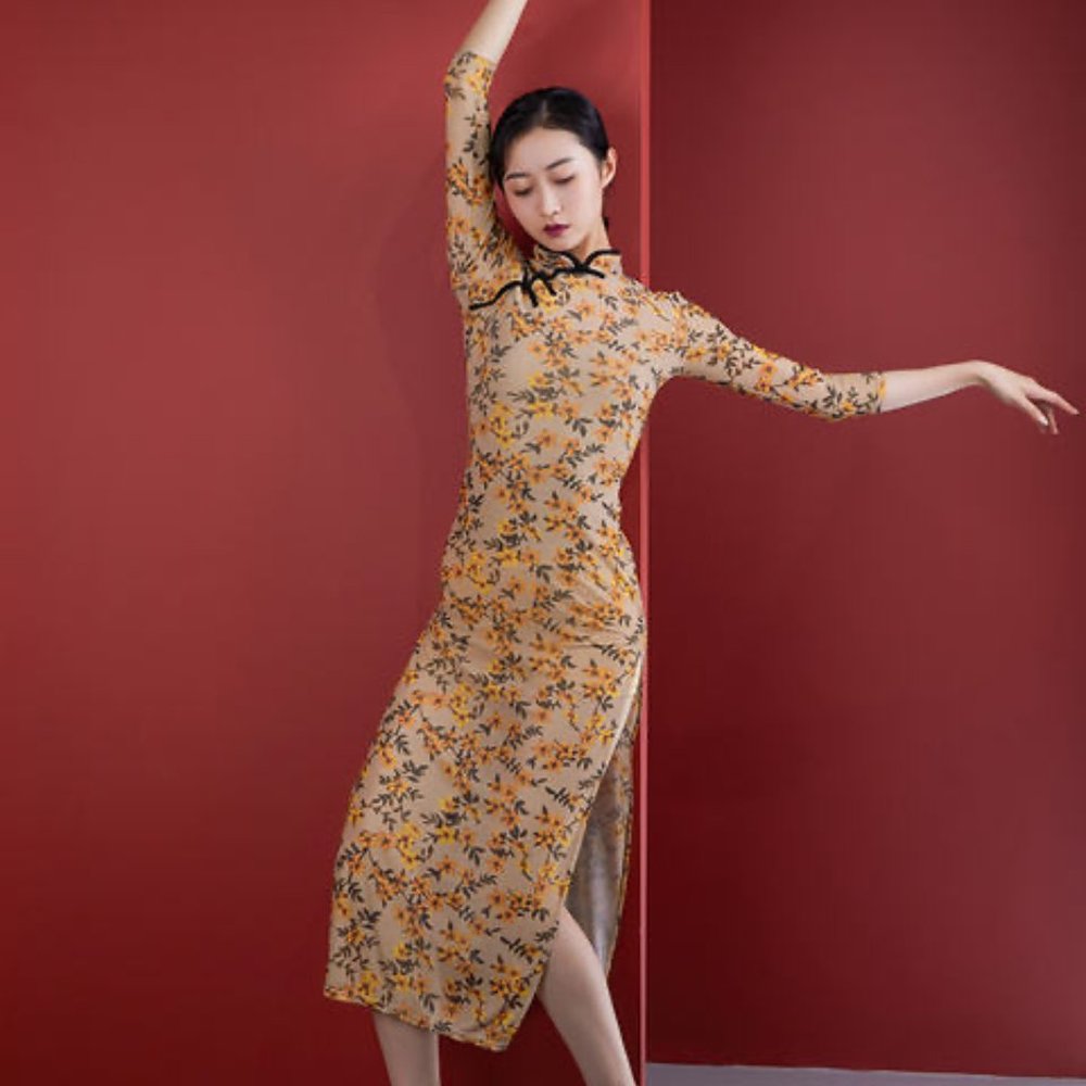 柳歌舞蹈弹力旗袍 Women Elastic Qipao/Cheongsam for Dancing, Yellow, Size M